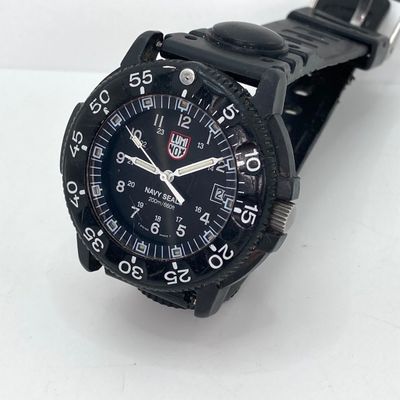 LOT 522: Luminox Navy Seals - T Swiss Made T 200m / 660ft Watch