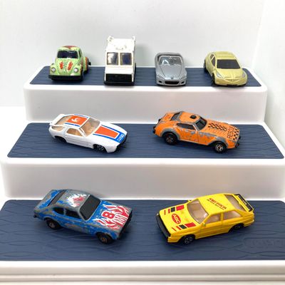 LOT 85: Vintage Diecast / Plastic Toy Cars - Matchbox, Maisto and More