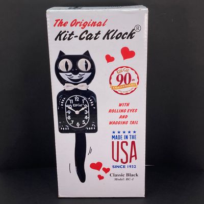 LOT 527: The Original Kit-Cat Klock (New Old Stock) in Original Packaging