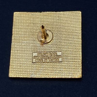 LOT 518: Gold Tone Pierced Earrings, Souvenirs (Niagra Falls), Assorted Pins and More