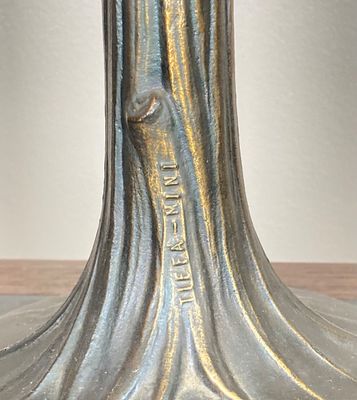 LOT 534: Vintage Tiffa-Mini Stained Glass Table Lamp
