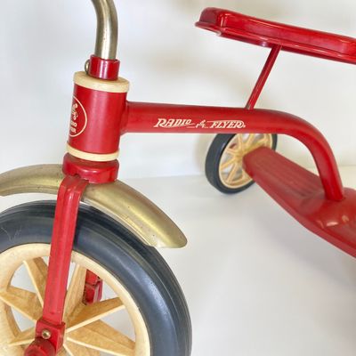 LOT 83: Vintage Toys - Metal Pepsi Delivery Truck with Radio Flyer Tricycle