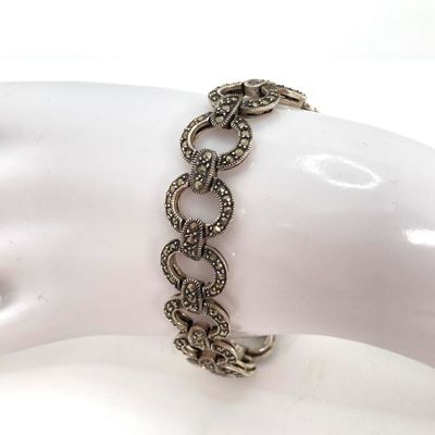 LOT 48: CW 925 Marcasite & Sterling Bracelet - 21.8 GTW, 7"