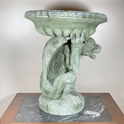 LOT 535: Gargoyle Greeter - Resin Gargoyle Bowl / Feeder