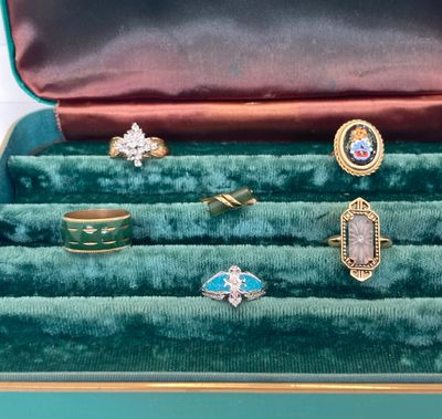 LOT 2: Collection of Assorted Fashion Rings (Avon Included) with Vintage Jewelry Box