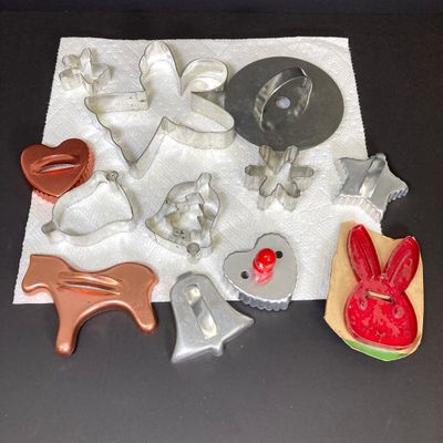 LOT 43: Holiday Collection - Two Tier Serving Stand, Metal and Plastic Cookie Cutters, Cook Books and More