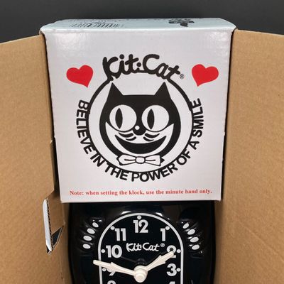 LOT 527: The Original Kit-Cat Klock (New Old Stock) in Original Packaging