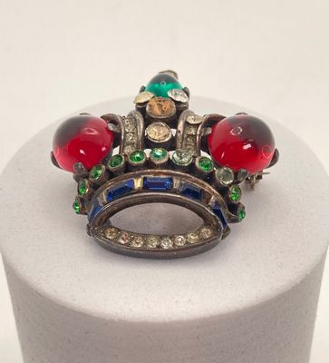 LOT 6: Vintage Trifari Alfred Philippe Crown Cabochon Brooch Pin - 13.0 GTW