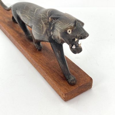 LOT 520: Vintage Carved Wood / Horn Collection - Poland Jewelry / Trinket Box, Panther and Catch All / Plate