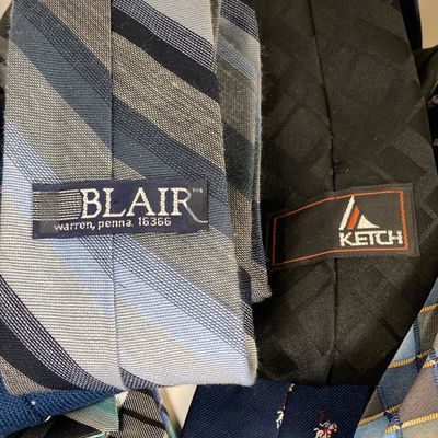 LOT 77: Collection of Assorted Men's Dress Ties