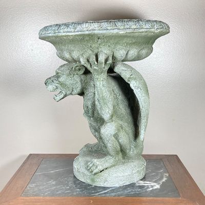 LOT 535: Gargoyle Greeter - Resin Gargoyle Bowl / Feeder