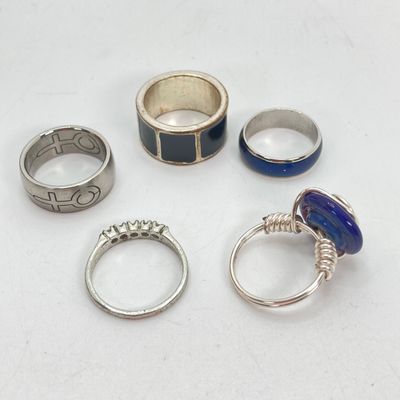 LOT 528: Assorted Rings (Wire Wrapped / Mood Style and More) with Snake Ear Cuff Set