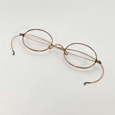 LOT 71: Vintage Gold Filled Eye Glasses with Case