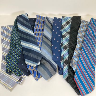 LOT 77: Collection of Assorted Men's Dress Ties