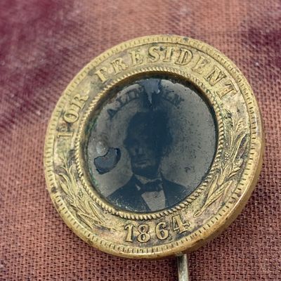 LOT 46: Unique Find - Antique 1860 Abraham Lincoln Campaign Button / Stick Pin with a Ferro Type Portrait of Abe Lincoln!!