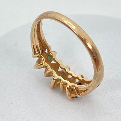 LOT 47: ESX Gold Emerald and Diamond Chip Ring - 10KT, 2.0 GTW, Sz 6.5