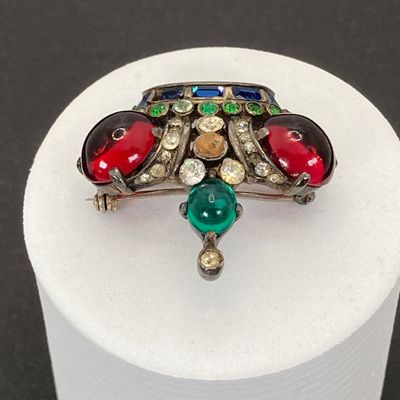 LOT 6: Vintage Trifari Alfred Philippe Crown Cabochon Brooch Pin - 13.0 GTW
