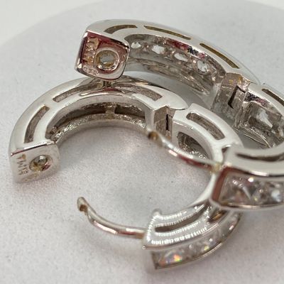 LOT 39: Large Collection of Assorted Jewelry - Sterling Earrings TW 7.3g, Napier Earrings, Fashion Rings and Pins
