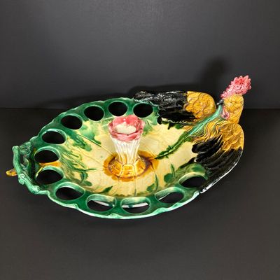 LOT 82: Vintage Mid-Century Majolica Style Ceramic Rooster Egg Holder Serving Platter