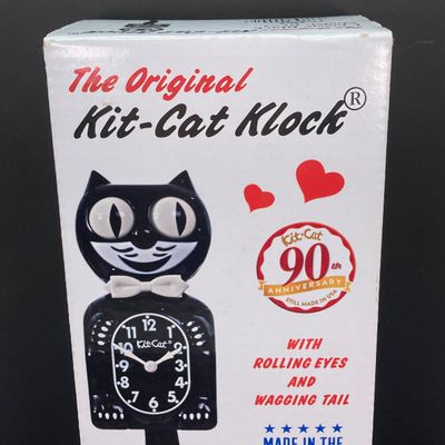LOT 527: The Original Kit-Cat Klock (New Old Stock) in Original Packaging
