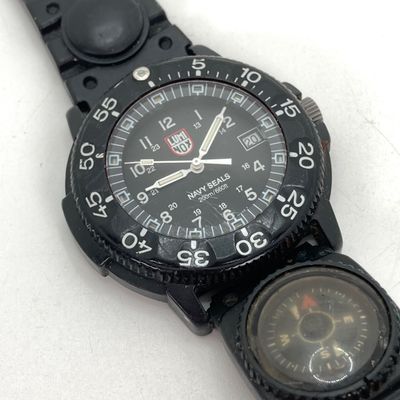LOT 522: Luminox Navy Seals - T Swiss Made T 200m / 660ft Watch