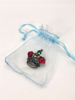 LOT 6: Vintage Trifari Alfred Philippe Crown Cabochon Brooch Pin - 13.0 GTW