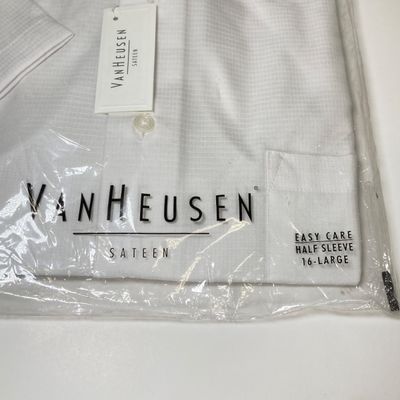 LOT 76: Men's Dress Shirts (Structure, Van Heusen, Architect) and Ties (Stafford, Ketch, Blair, Croft&Barrow) - Size M & L...