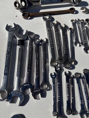 Sale Photo Thumbnail #164: Variety of craftsman, NAPA and others
