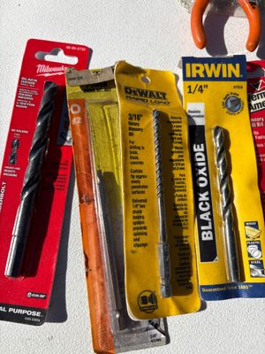 Sale Photo Thumbnail #178: Most are brand new.