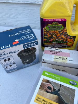 Sale Photo Thumbnail #255: See pics. Trex fasteners appear to be full box