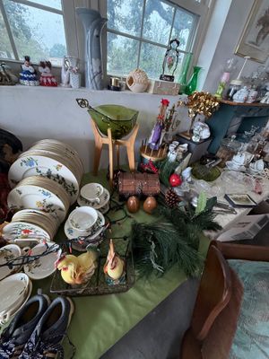 Sale Photo Thumbnail #98