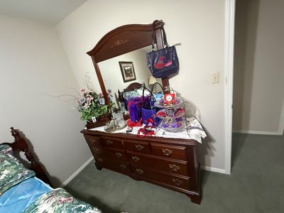 Sale Photo Thumbnail #184