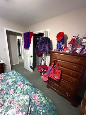 Sale Photo Thumbnail #187
