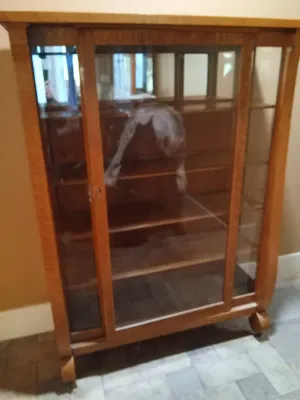 Sale Photo Thumbnail #47: Vintage Oak Curio 