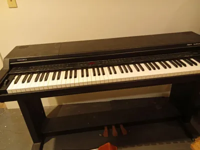 Sale Photo Thumbnail #36: Kurzweil Digital Piano