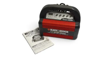Sale Photo Thumbnail #5: Black and decker battery charger