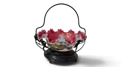 Sale Photo Thumbnail #17: Hartford silver plate antique brides basket