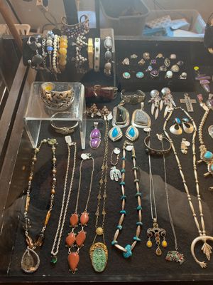 Sale Photo Thumbnail #138