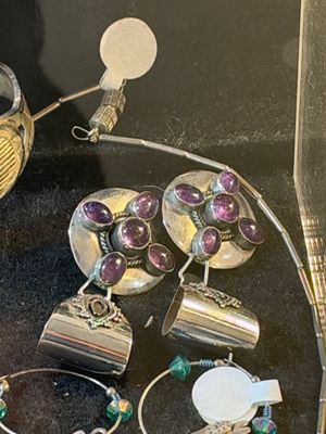 Sale Photo Thumbnail #170