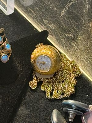 Sale Photo Thumbnail #167