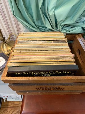 Sale Photo Thumbnail #887: Mostly jazz records