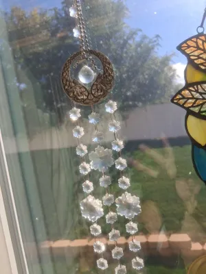 Sale Photo Thumbnail #373: LOT INCLUDES STAINED GLASS DRAGONFLY SUN CATCHER AND CRYSTAL PRISM WINDOW HANGING CHIME. GOOD CONDITION AND MORE.