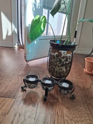 Sale Photo Thumbnail #396: MOSAIC GLASS VASE STAND AND MATCHING 3-CANDLE HOLDER SET WITH LED CANDLES AND MORE.