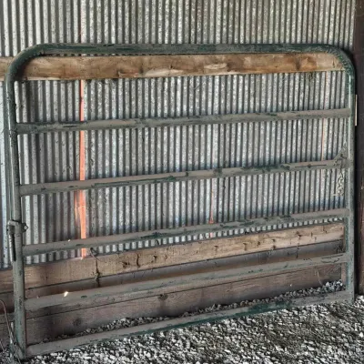 New London, WI - Online Auction 
Bidding is open now through Sunday, October 25th
CountyLine 6ft. Rotary Cutter Brush Hog, 6ft King...