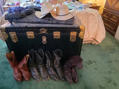 Sale Photo Thumbnail #103