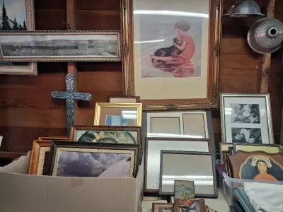 Sale Photo Thumbnail #144