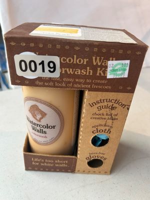 Sale Photo Thumbnail #19: Watercolor Walls Colorwash Kit designed to create the soft look of ancient frescoes. The kit includes decorative colorwash (Spaghetti Squeezed hue, 16 fl oz / 473 ml), an instruction guide, application cloth, and latex-free gloves, all in its original pac