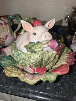 Sale Photo Thumbnail #37: Vintage Fitz and Floyd ceramic pig tureen with lid and undertray