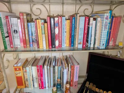 Sale Photo Thumbnail #41: Collection of vintage and modern cookbooks 