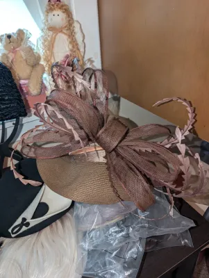 Sale Photo Thumbnail #8: Brown sinamay straw fascinator hat